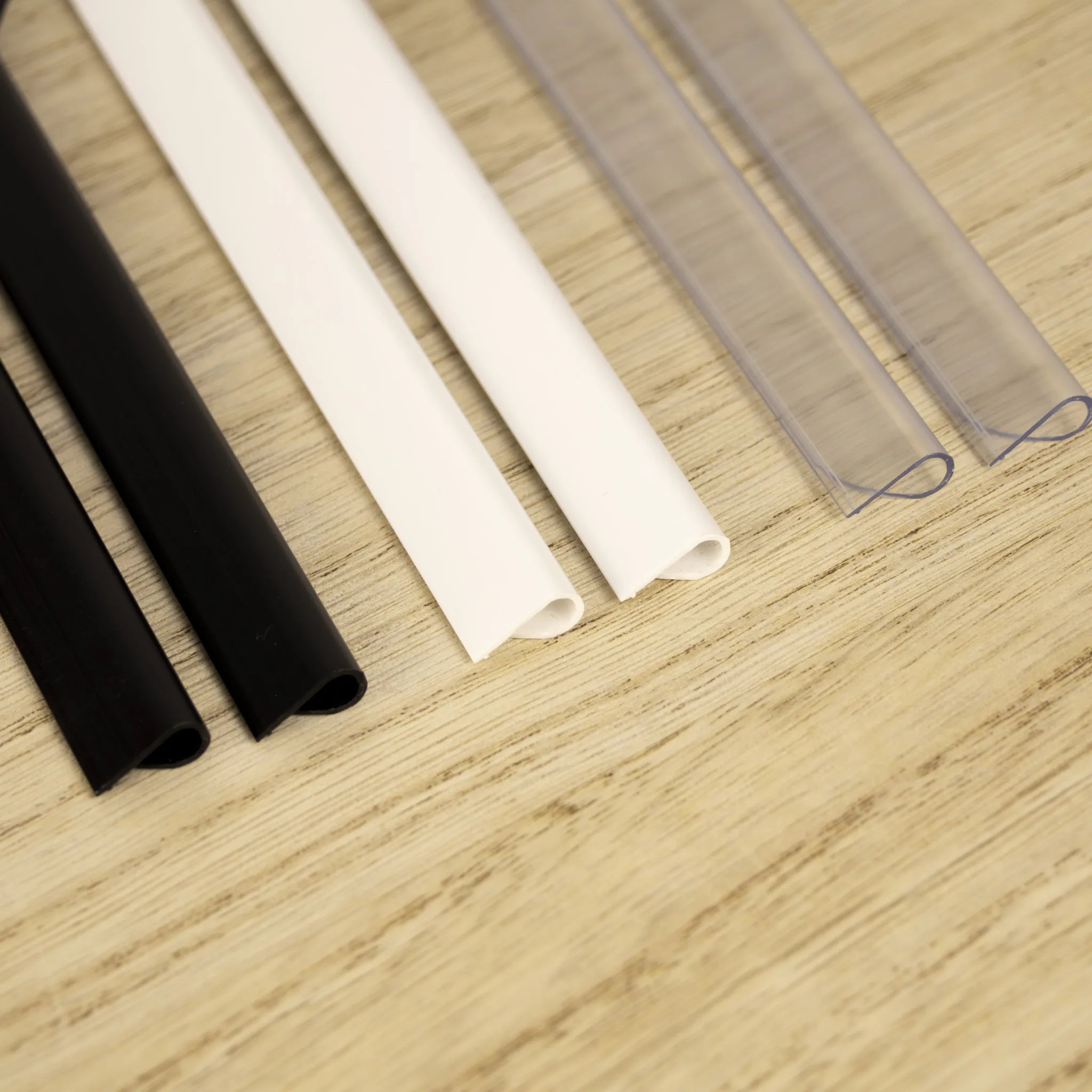 Listwy plakatowe wsuwane A2 (42 cm)